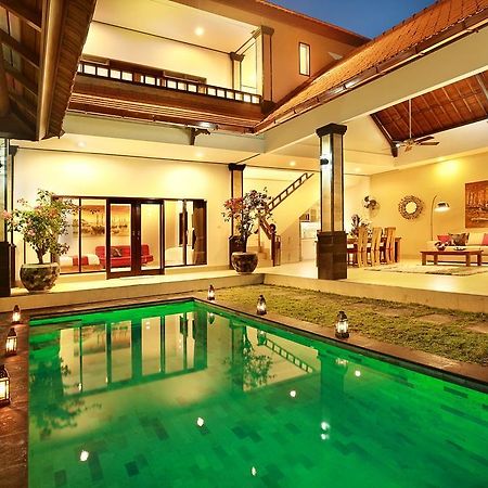 De Liza Villa Seminyak Beachside By Bali Asia Villa 外观 照片