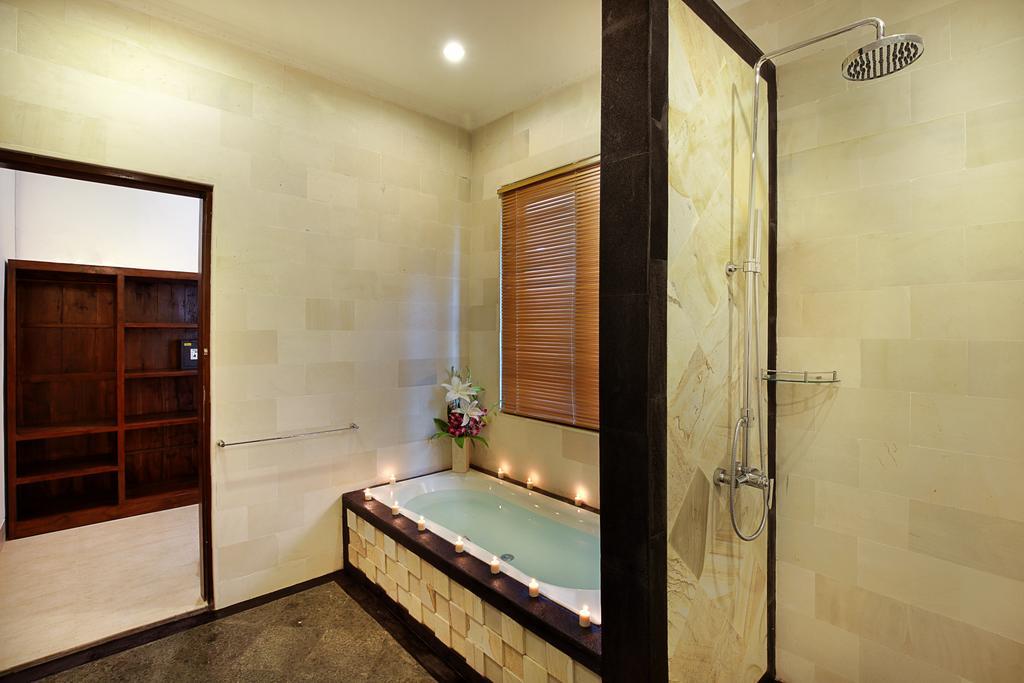De Liza Villa Seminyak Beachside By Bali Asia Villa 外观 照片