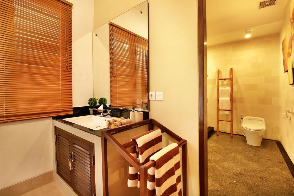 De Liza Villa Seminyak Beachside By Bali Asia Villa 外观 照片